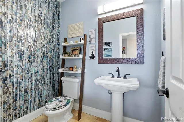 16 Camino Bosque Boulder, CO 80302