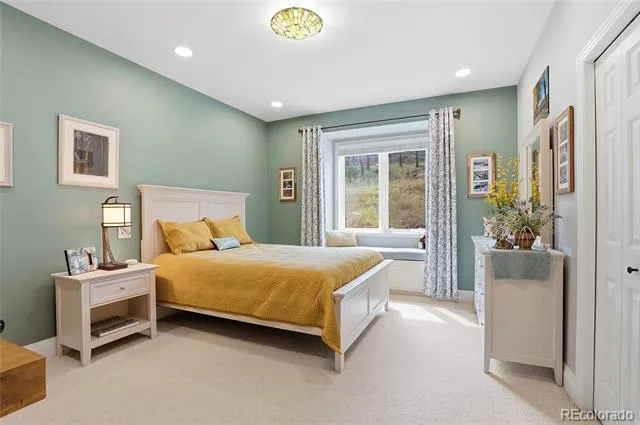 16 Camino Bosque Boulder, CO 80302