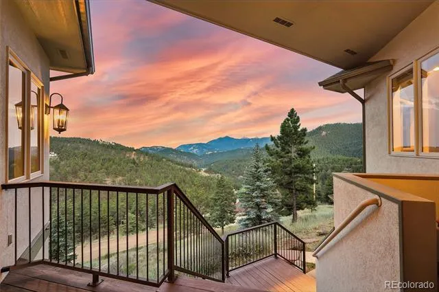 16 Camino Bosque Boulder, CO 80302