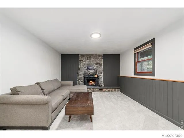39 Spring Lane Boulder, CO 80302