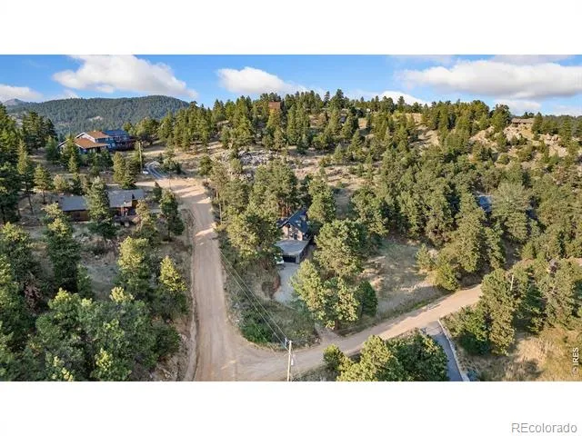 39 Spring Lane Boulder, CO 80302