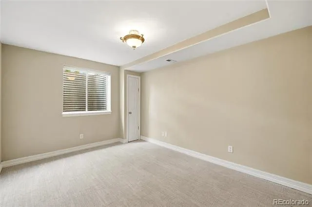 6566 S Madison Court Centennial, CO 80121
