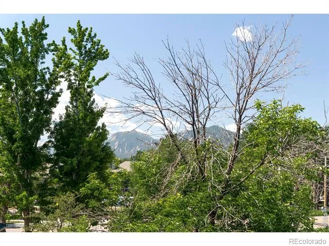 2885 Island Drive Boulder, CO 80301
