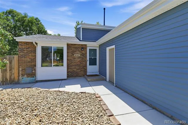 4842 S Hoyt Street Littleton, CO 80123