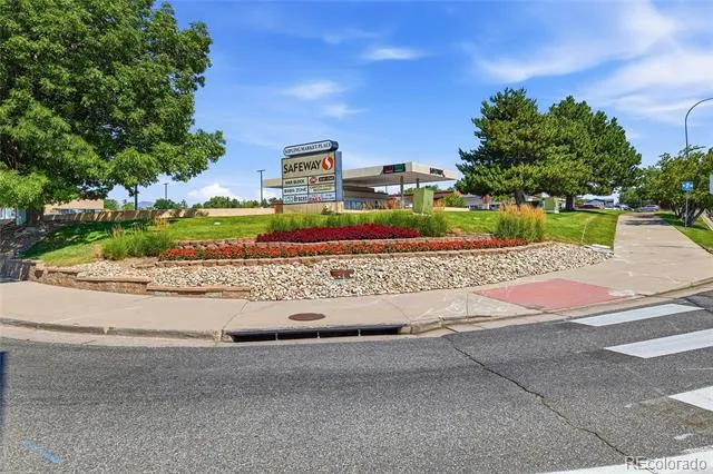 4842 S Hoyt Street Littleton, CO 80123