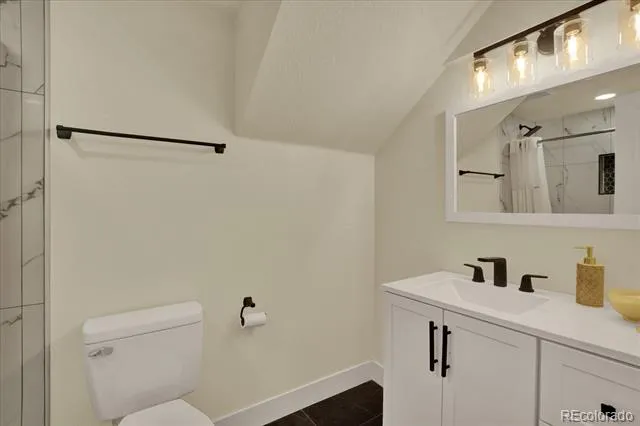 4074 S Willow Way Denver, CO 80237