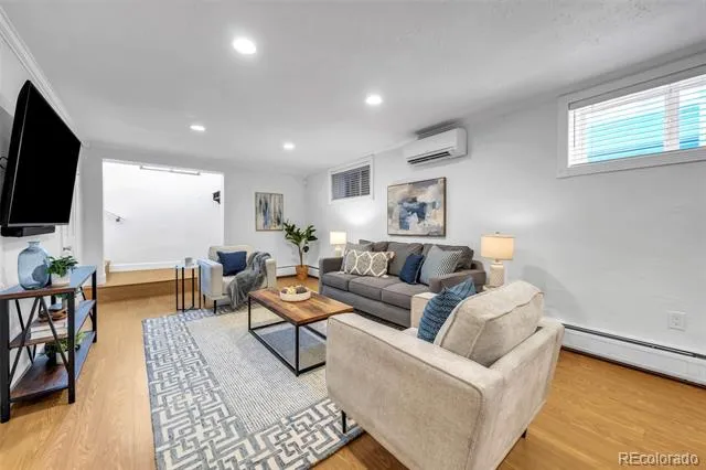 231 Hudson Street Denver, CO 80220