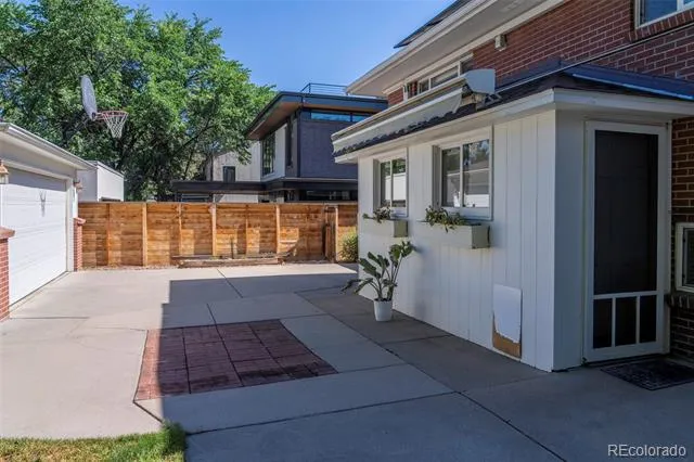 231 Hudson Street Denver, CO 80220