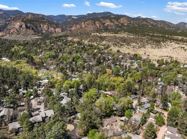 1531 W Cheyenne Road Colorado Springs, CO 80906