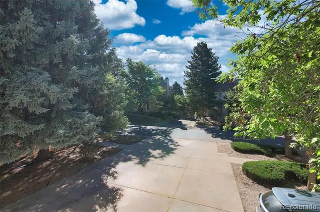 4049 S Richfield Way Aurora, CO 80013