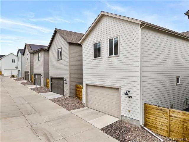 10537 Oncilla Lane Lone Tree, CO 80124