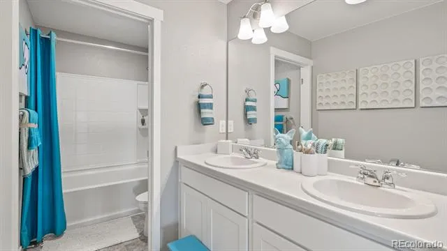 5600 Gelbray Place Windsor, CO 80528