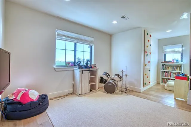 8102 Dreamers Ridge Road Longmont, CO 80504