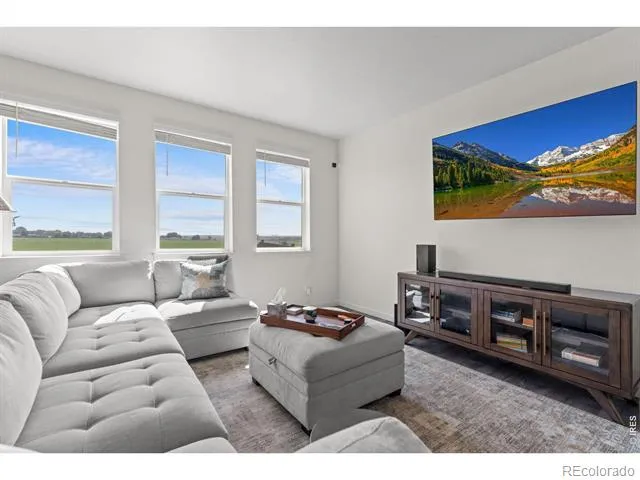 313 Raven Lane Johnstown, CO 80534