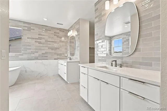 6430 Still Pine Circle Castle Pines, CO 80108