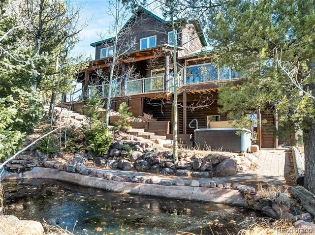 528 Mohawk Heights Florissant, CO 80816