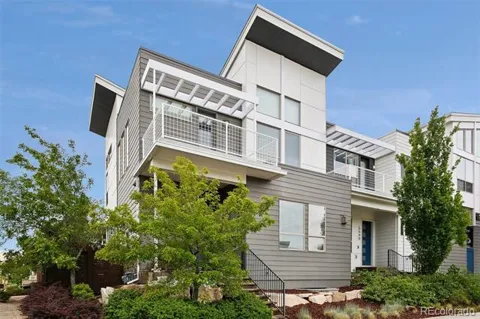 5548 Valentia Court