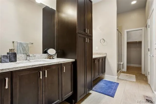 5548 Valentia Court Denver, CO 80238
