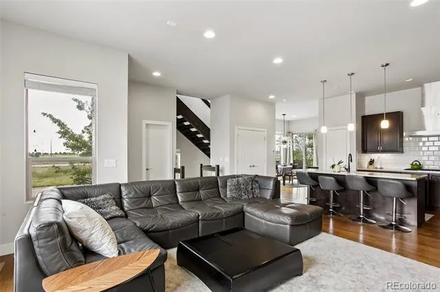 5548 Valentia Court Denver, CO 80238