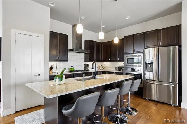 5548 Valentia Court Denver, CO 80238