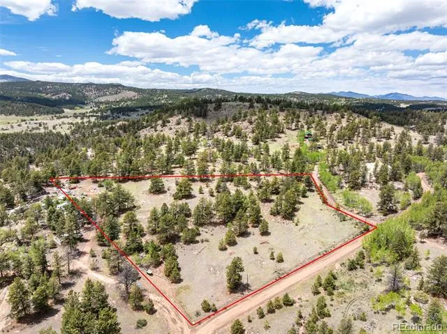 527 Plateau Drive Guffey, CO 80820