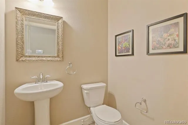 2238 S Nile Street Denver, CO 80228