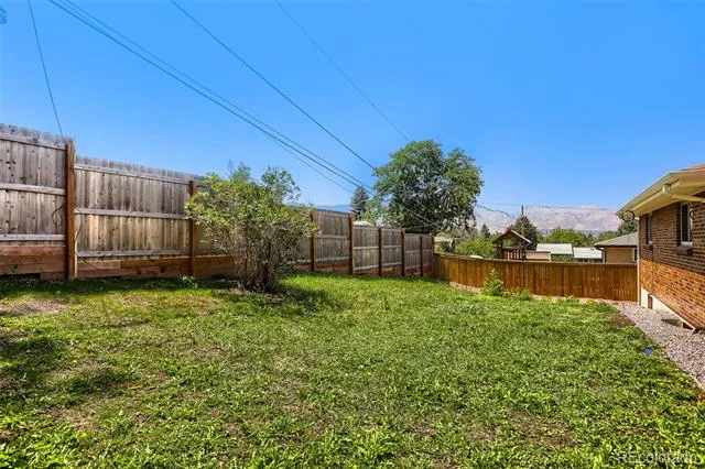 17100 W 16th Place W Golden, CO 80401