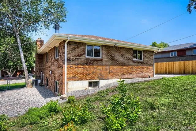 17100 W 16th Place W Golden, CO 80401