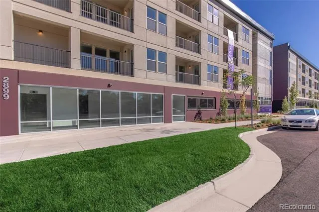 2899 W 52nd Avenue #305 Denver, CO 80221