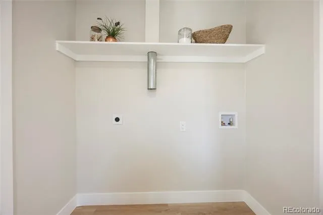 1880 W Arkansas Avenue Denver, CO 80223