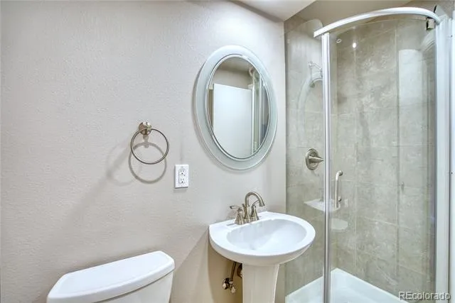 10469 Ronald Lane Northglenn, CO 80234