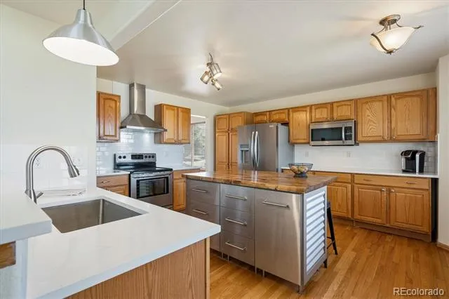 8419 Dove Ridge Way Parker, CO 80134