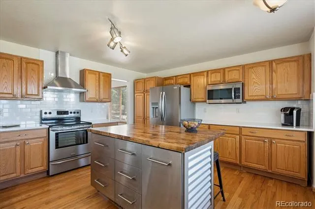 8419 Dove Ridge Way Parker, CO 80134