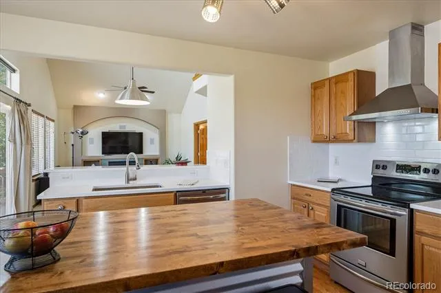 8419 Dove Ridge Way Parker, CO 80134