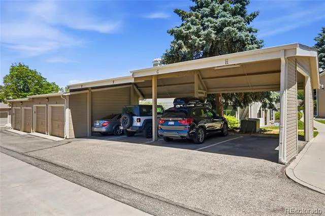 8449 Little Rock Way #204 Littleton, CO 80126