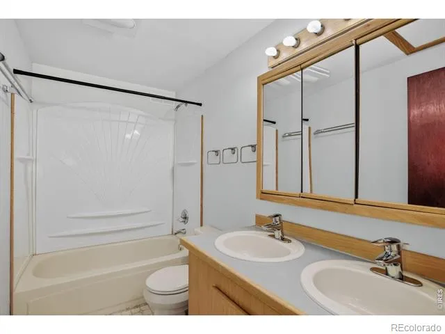 215 Ewald Avenue Lyons, CO 80540
