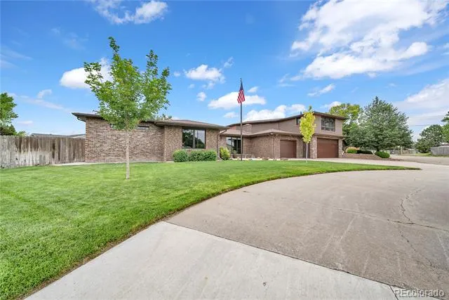 202 Eldridge Street Burlington, CO 80807
