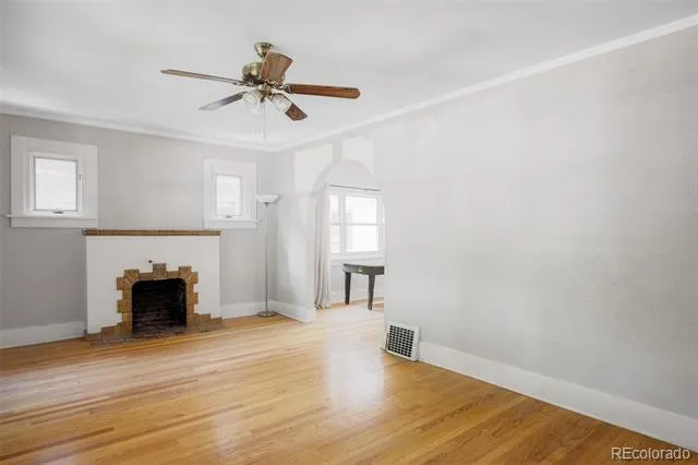 851 S Vine Street Denver, CO 80209