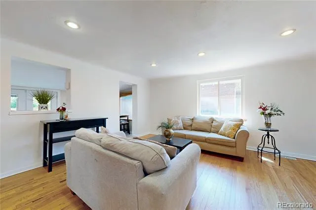 1080 Krameria Street Denver, CO 80220