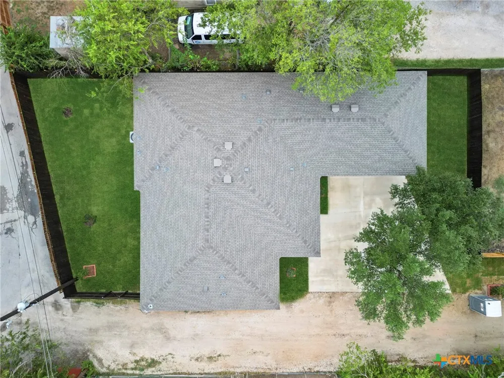 5338 Howard Street San Antonio, TX 78212