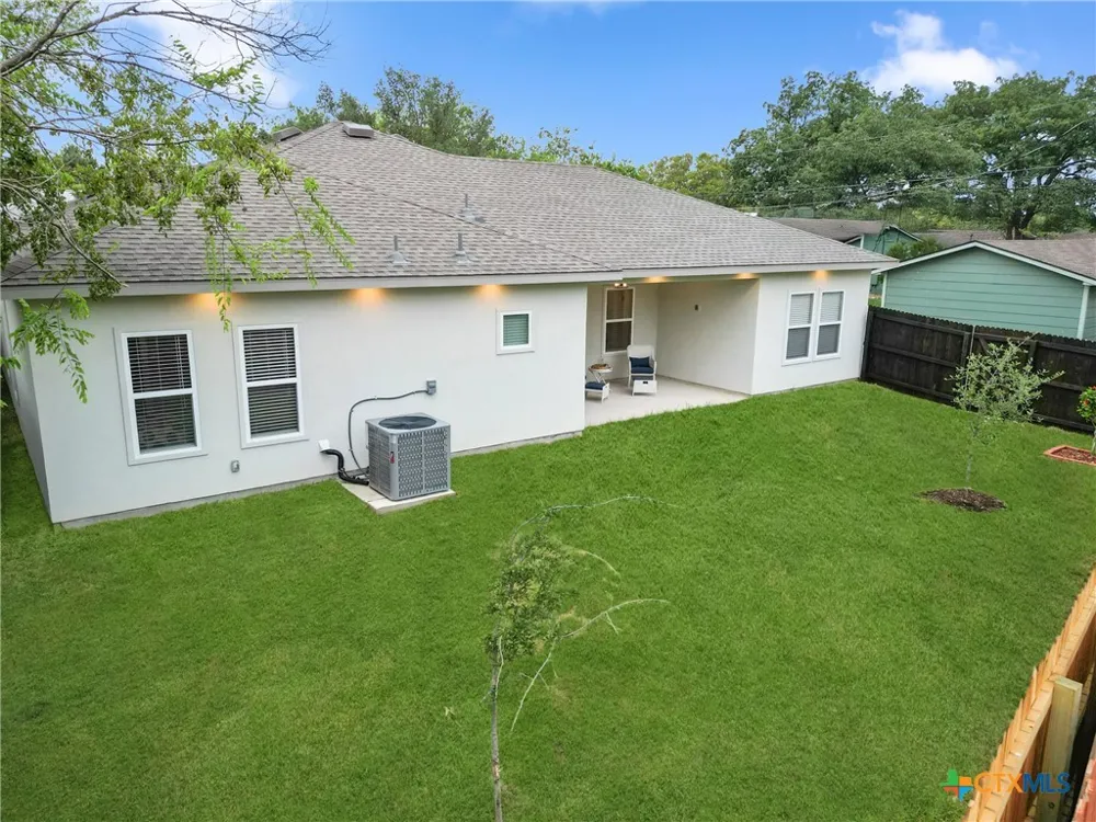 5338 Howard Street San Antonio, TX 78212
