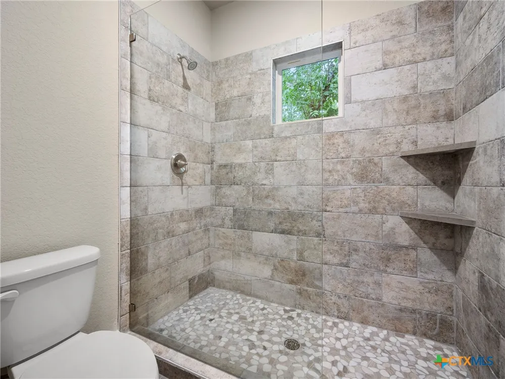 5338 Howard Street San Antonio, TX 78212