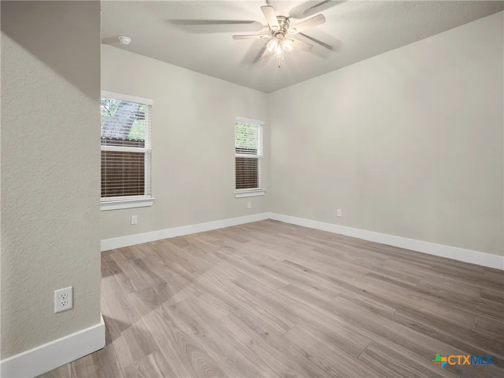 5338 Howard Street San Antonio, TX 78212