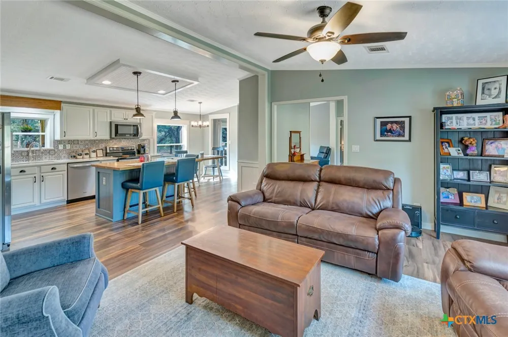 1079 Private Road 1051 Hallettsville, TX 77964