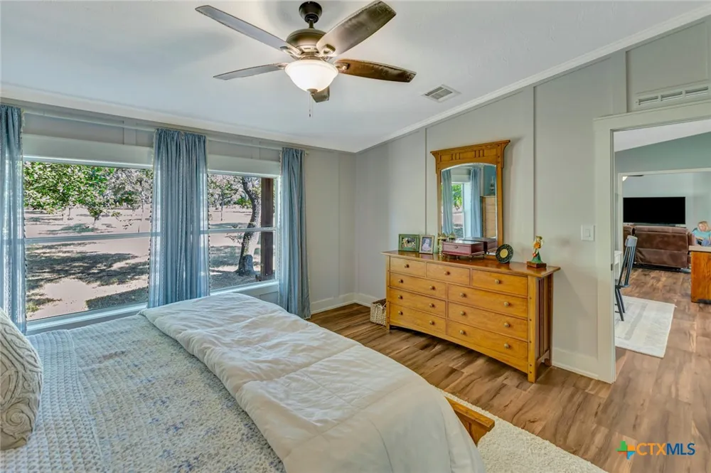 1079 Private Road 1051 Hallettsville, TX 77964