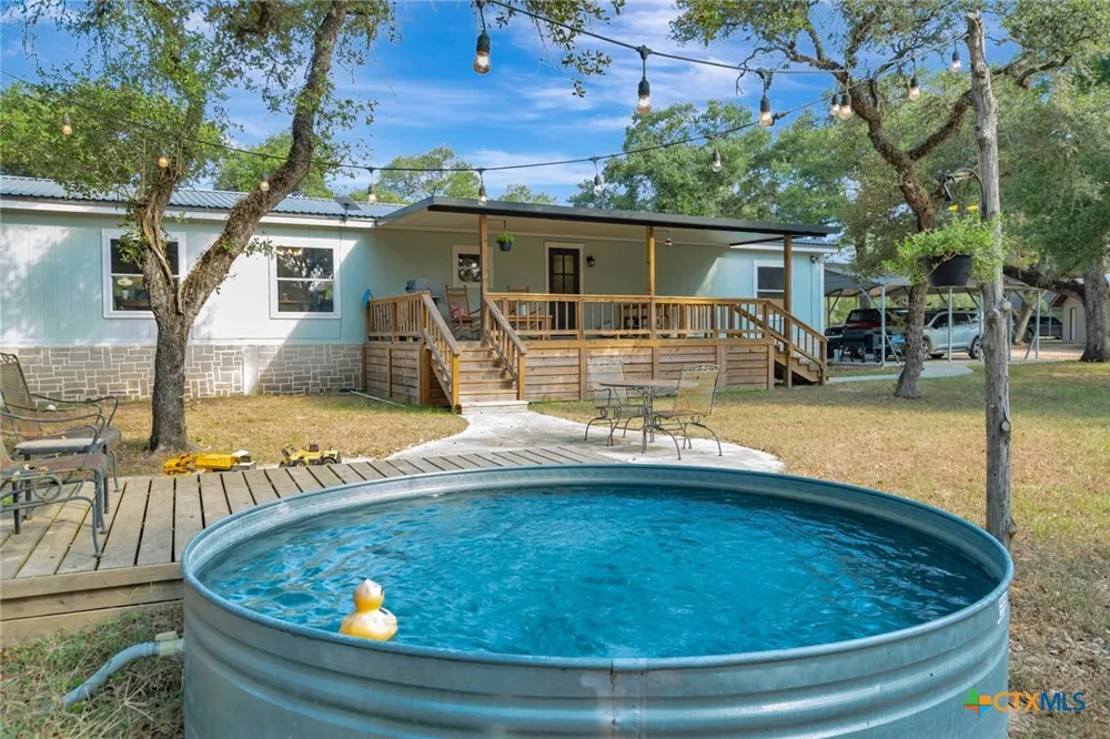 1079 Private Road 1051 Hallettsville, TX 77964