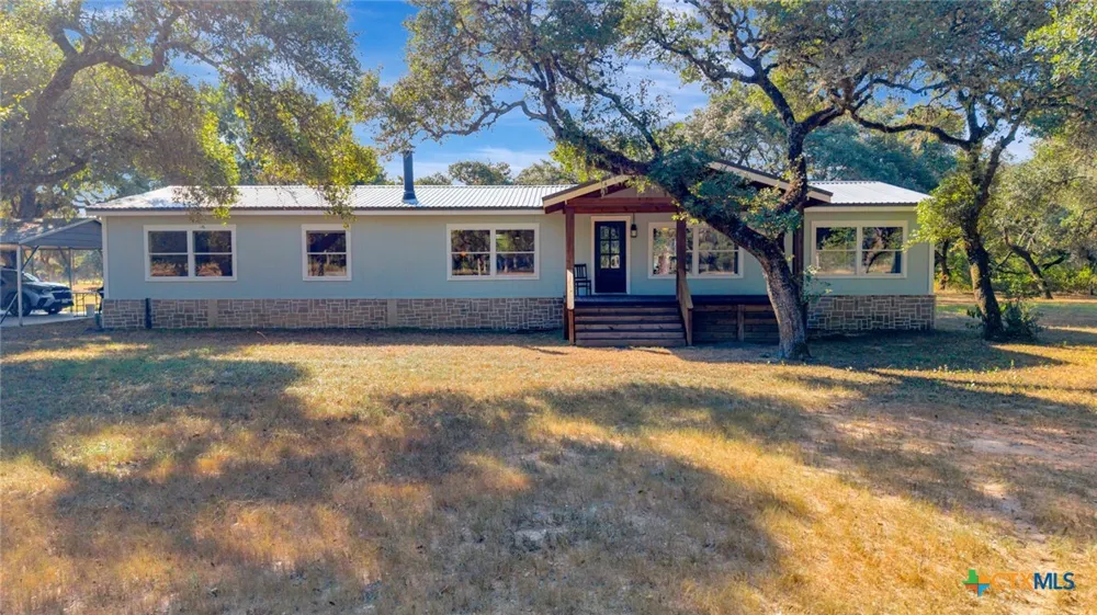 1079 Private Road 1051 Hallettsville, TX 77964