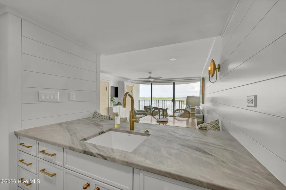 322 Causeway Drive #507 Wrightsville Beach, NC 28480