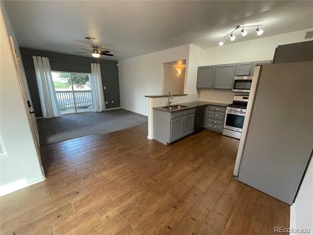 8405 Pebble Creek Way #104 Highlands Ranch, CO 80126