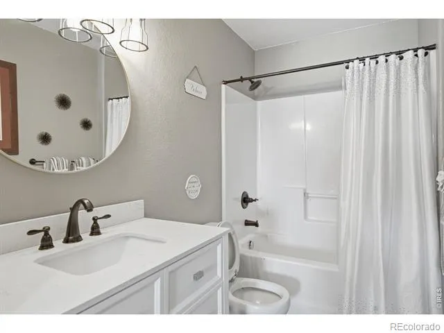 4350 Limestone Lane Johnstown, CO 80534